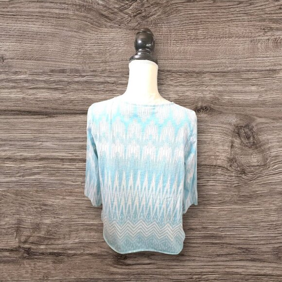 Chico's Blue and White Striped Casual Top with 3/4 Sleeves in Size M - Picture 3 of 4